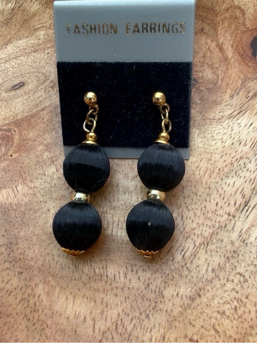 Vintage Fashion Earrings Black Double-Bead thread wrapped Drop Earrings